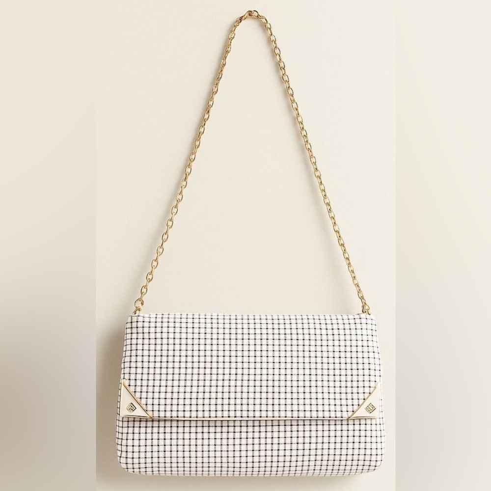 Excellent Vintage Balmain White Gold Mesh Purse